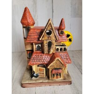Vintage house of Lloyd haunted house ceramic unique home decor figure